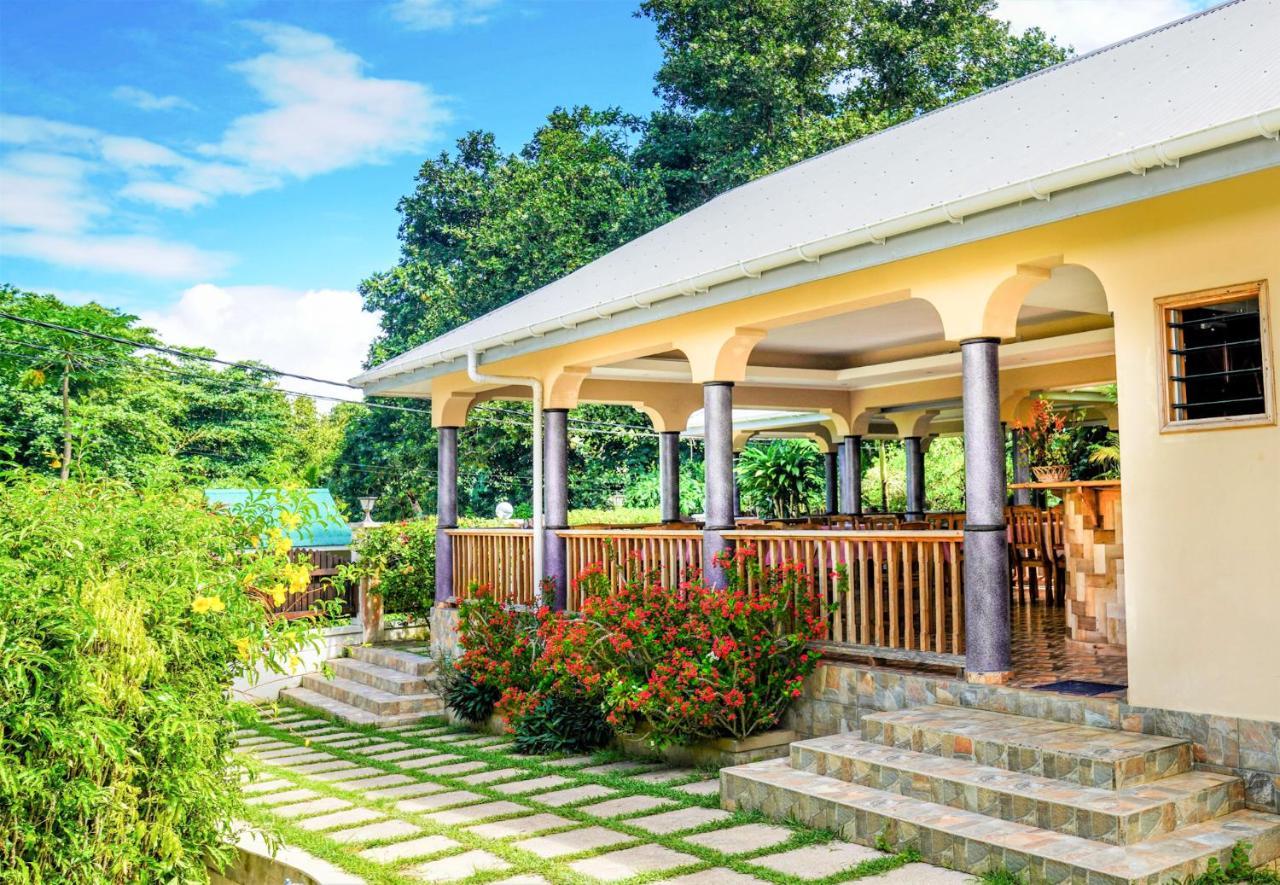 Bernique Guesthouse Ла-Диг Экстерьер фото