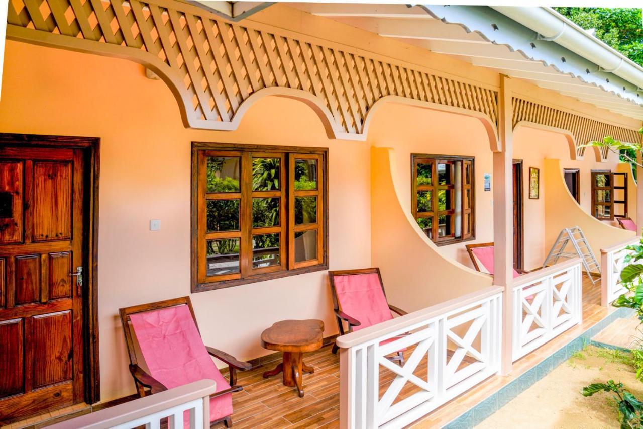 Bernique Guesthouse Ла-Диг Экстерьер фото