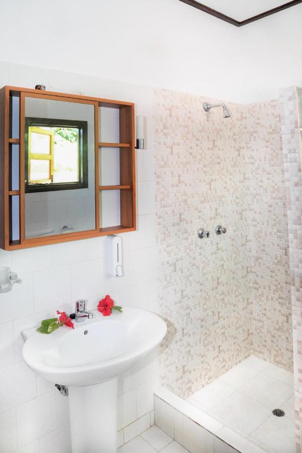 Bernique Guesthouse Ла-Диг Экстерьер фото