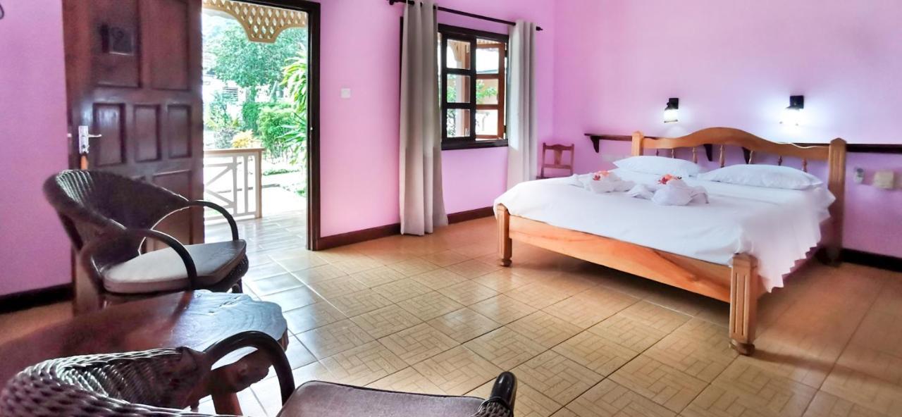 Bernique Guesthouse Ла-Диг Экстерьер фото